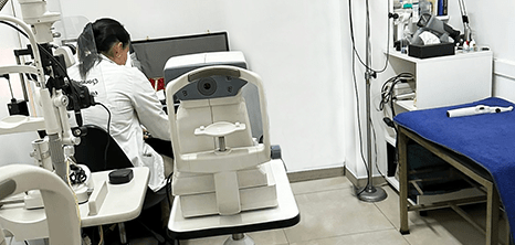 Argentina ophthalmologic clinic station